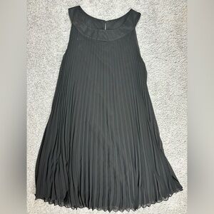 Voir Voir Dress Womens 10 Accordion Pleated Sleeveless Black Classic Party Date